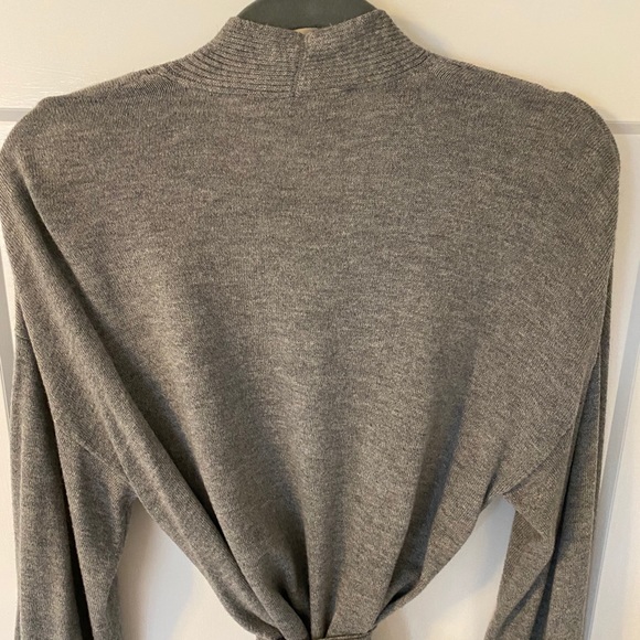 Grey cozy wrap sweater - Picture 7 of 7